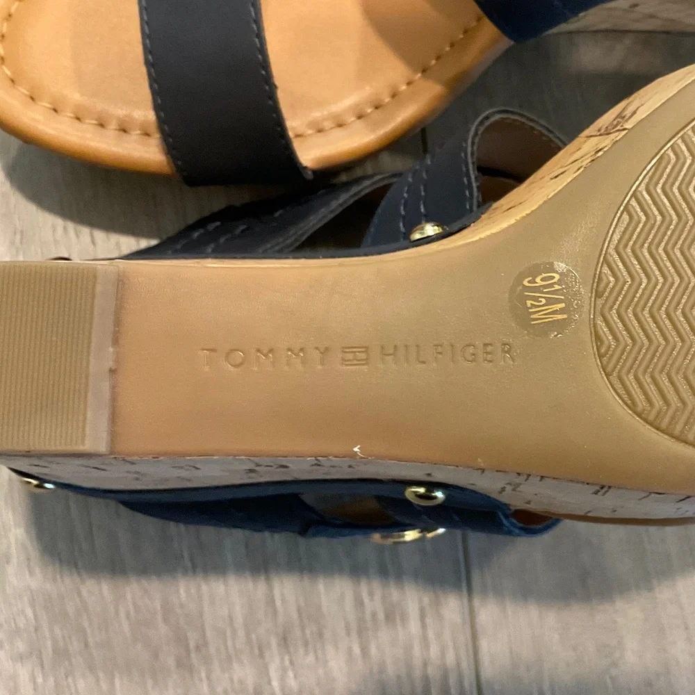 TOMMY HILFIGER Hilfiger Sandal Blue Slip On Size 9.5 NWOT - Picture 8 of 10